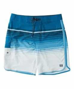 Coupon 😍 Billabong Harbor Blue & White Stripe Boardshorts - Boys 🔥
