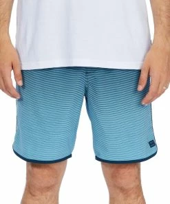 Cheapest ✨ Billabong Blue Ombré Zip-Pocket Crossfire Shorts - Men 😍