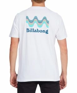 Brand new 🔥 Billabong White Segment Crewneck Tee - Men 😉