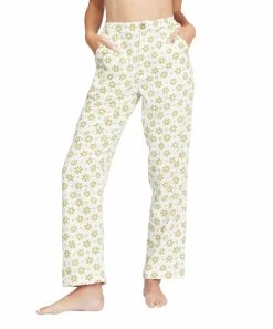 Hot Sale 🔥 Billabong Salt Crystal & Green Floral By The Bay Pants - Juniors 🔔